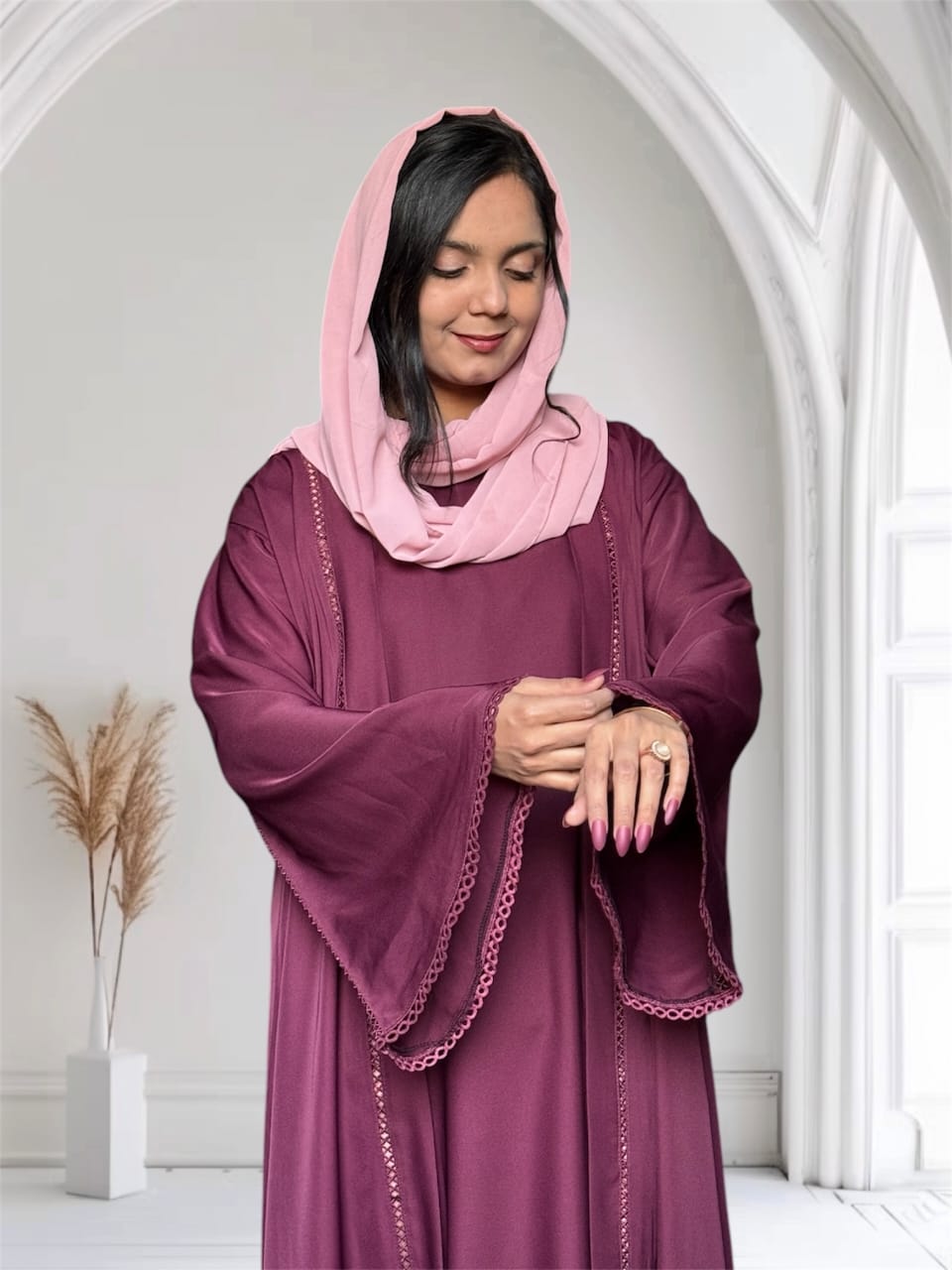 Saudi Arabian Umbrella Sleeves With Center Lace Design