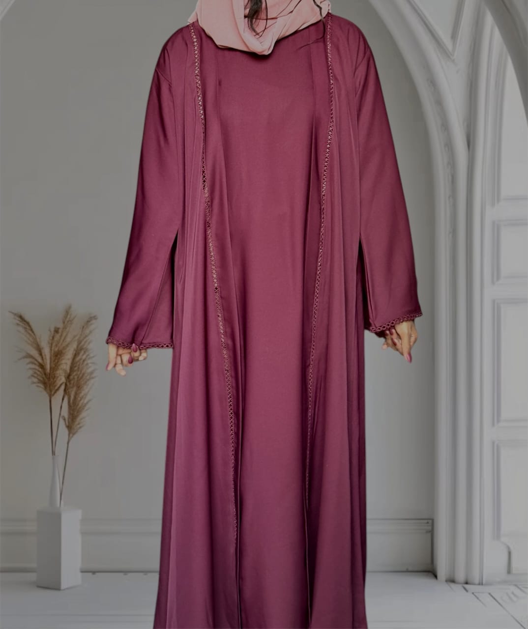 Saudi Arabian Umbrella Sleeves With Center Lace Design - Image 3